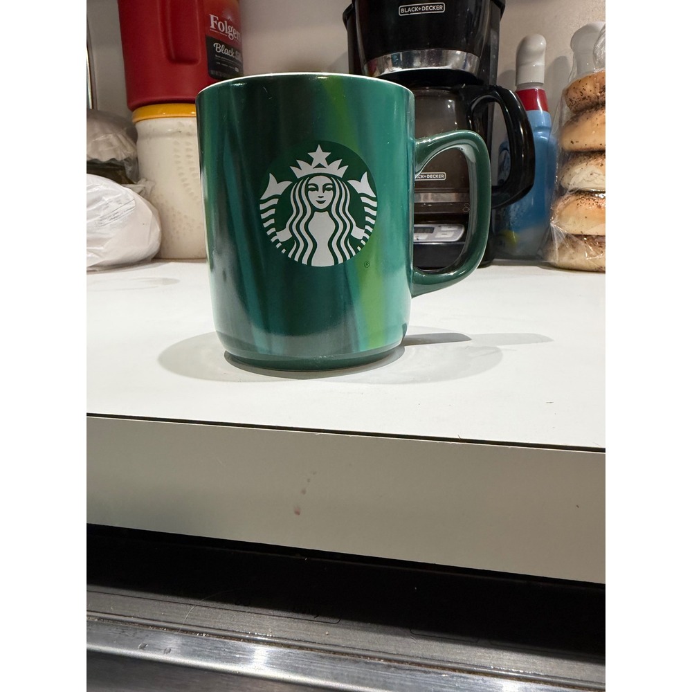 Starbucks 2022 Green Marble Swirl Siren Logo Ceramic Coffee Mug 15oz
